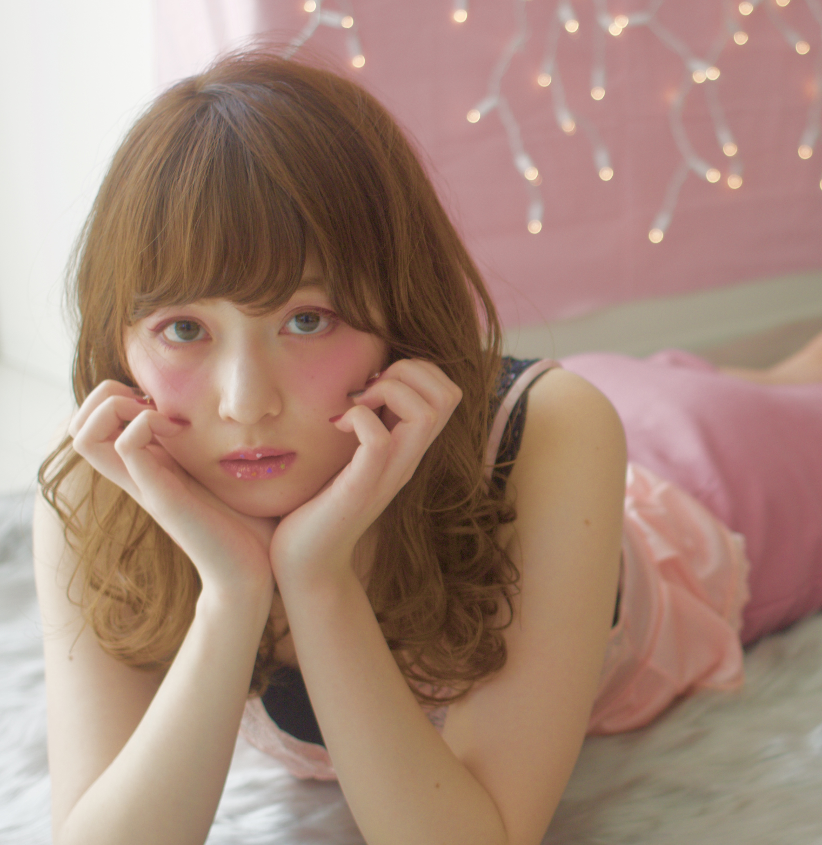 《Chiara》フェミニンバング小顔ふんわりウエーブ♪