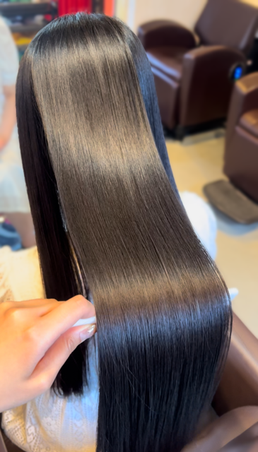 艶髪にマストな施術は…？